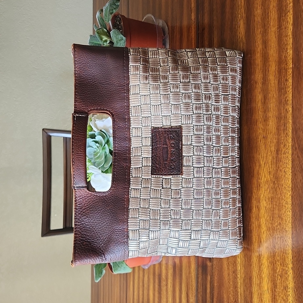 Canoe Leather Handbag